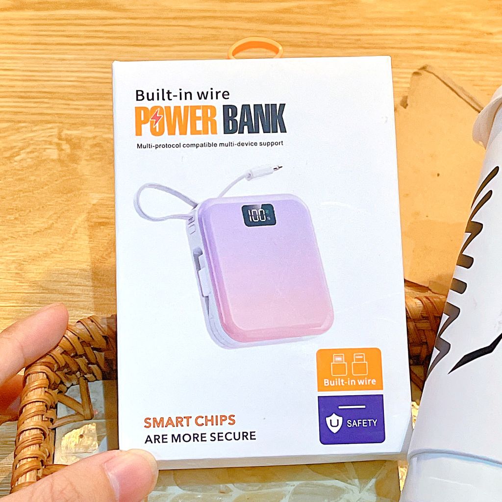 ** PDP mini kèm dây sạc 10.000mAh