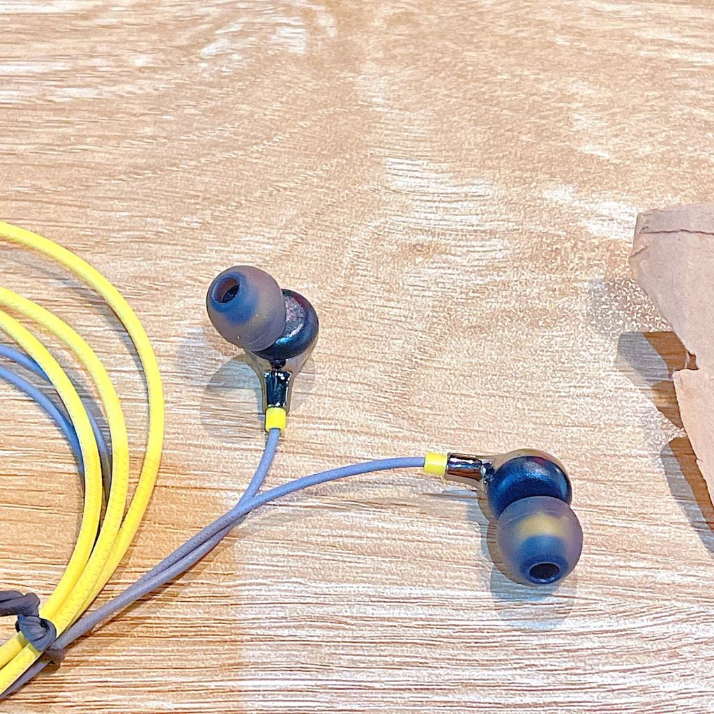 Tai nghe dây Realme K2