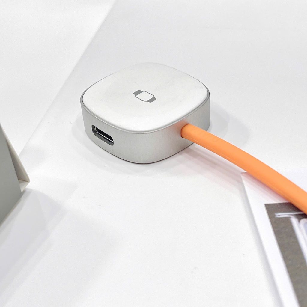 Đế sạc Apple Watch Wiwu M23 2.5W