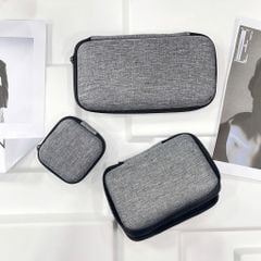 ** Hộp đựng vuông form cứng 7.5 x 7.5 cm