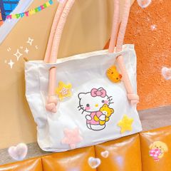 ** Túi đeo vai Kitty đính ngôi sao quai hồng