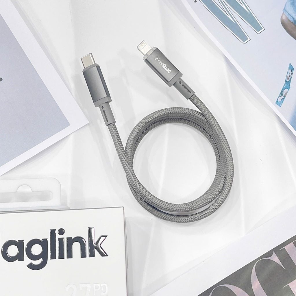 Cáp Type C to Type C Wiwu Maglink C084 100W từ tính tự cuộn 1m