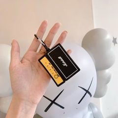 ** Case Airpods Pro 2 dẻo loa MS nút vàng