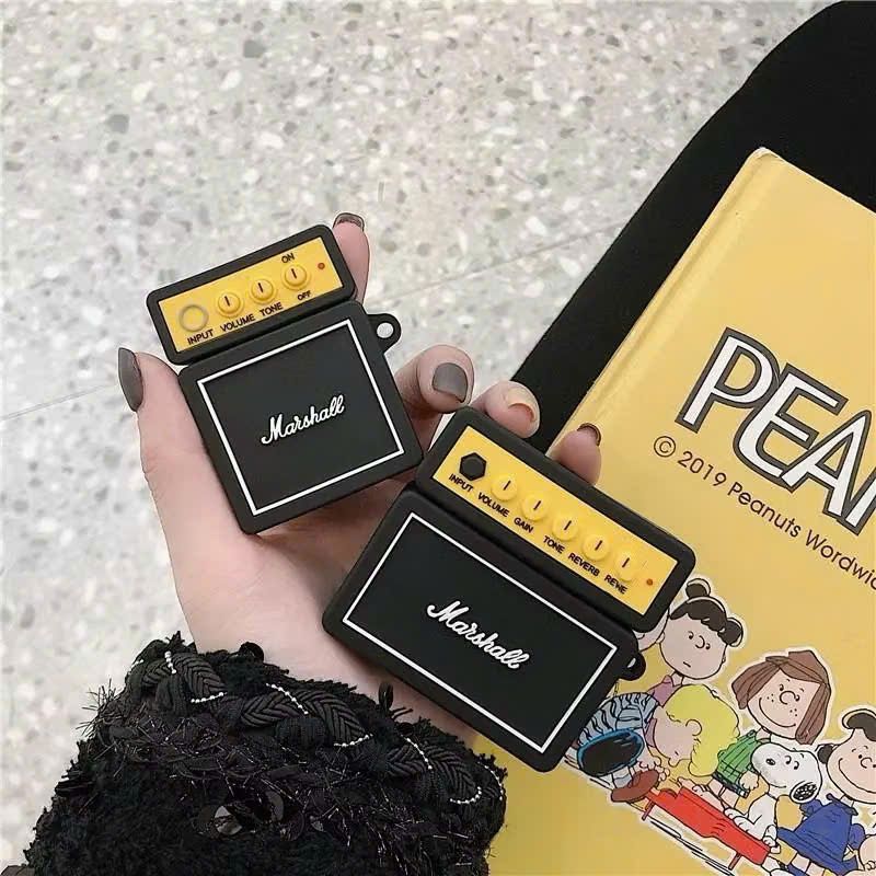 ** Case Airpods Pro 2 dẻo loa MS nút vàng