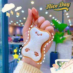 ** Móc khóa bông ba tầng mặt gấu biểu cảm màu nâu