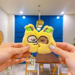 ** Móc khóa bông quả lê vàng có nam châm