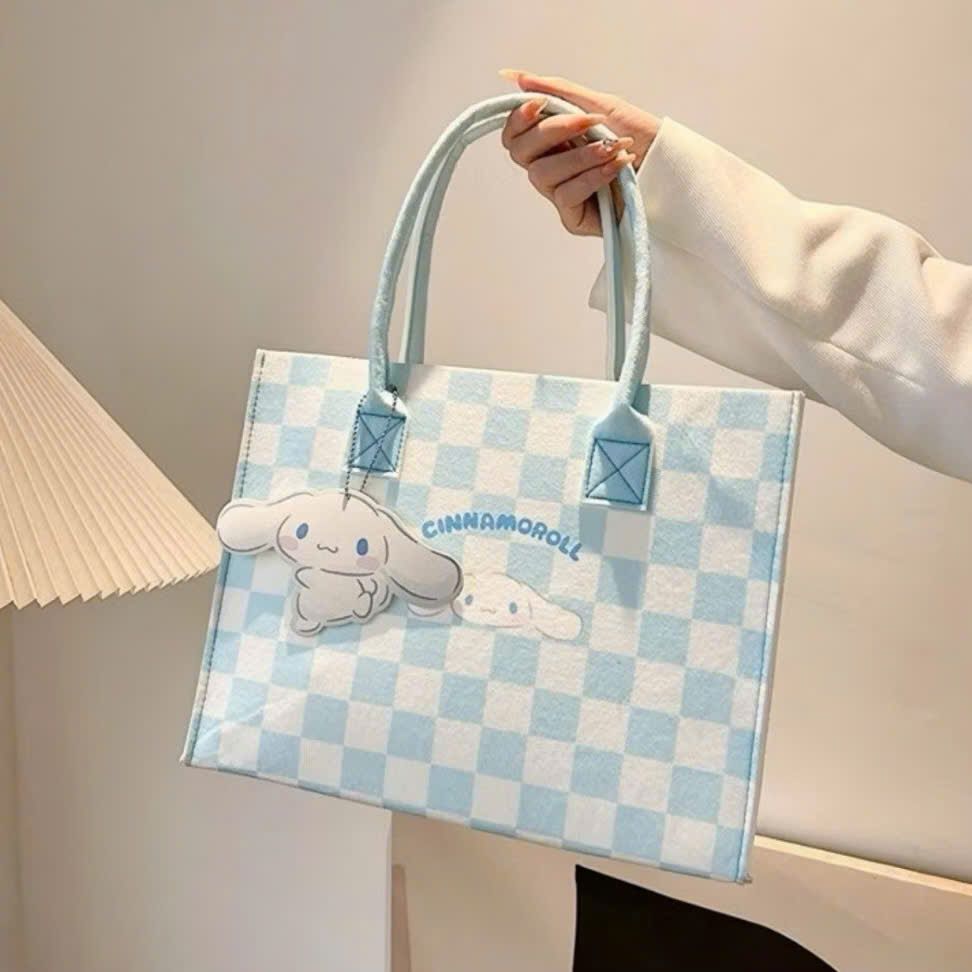 ** Túi xách caro nhiều hình kèm sticker