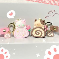 ** Móc khóa Mèo ôm bông lan cuộn Yummy hồng/nâu