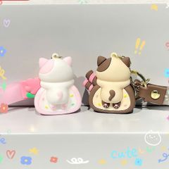 ** Móc khóa Mèo ôm bông lan cuộn Yummy hồng/nâu