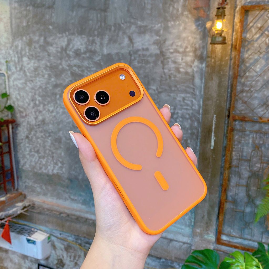 ** Ốp IP 17 Pro Max Mutural lưng nhám magsafe viền màu