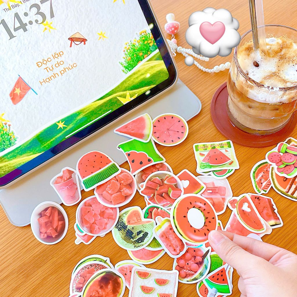 ** Set sticker dưa hấu 50 miếng