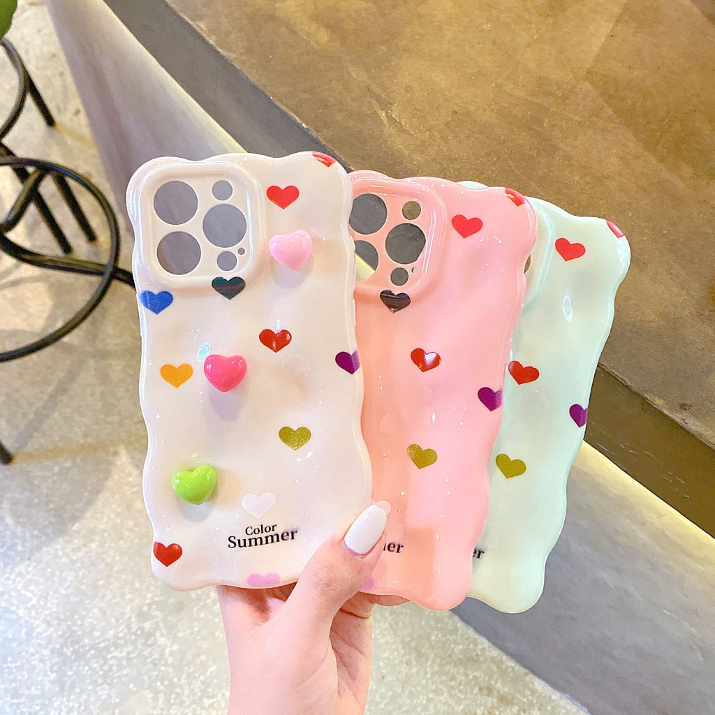 Ốp IP 16 Pro Max vân gồ ghề trái tim Color Summer kèm sticker tim