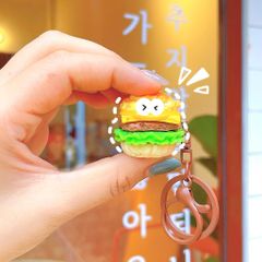 ** Móc khóa burger phô mai dây nâu