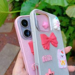 Ốp IP 15 Pro Max lưng nhũ kim tuyến sticker nổi cún nơ hồng