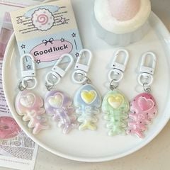 ** Dây đeo điện thoại xương cá trái tim cầu vồng