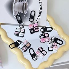 ** Dây đeo điện thoại 4 khung hình cute