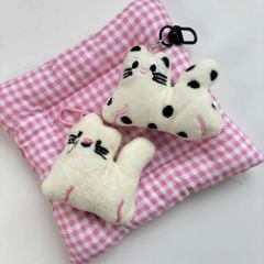 ** Móc khóa bông mèo trắng/mèo chấm bi thêu