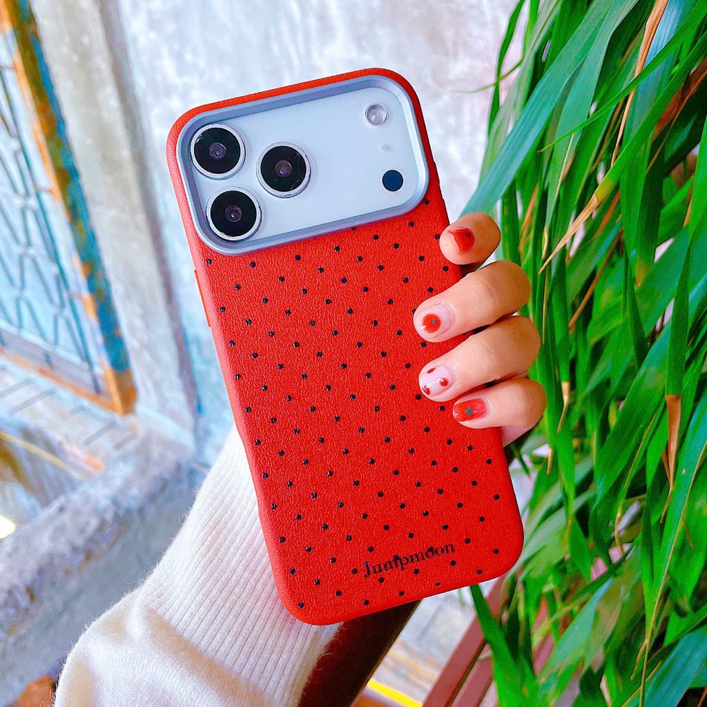 Ốp IP 17 Pro Max vân sần chấm bi trơn