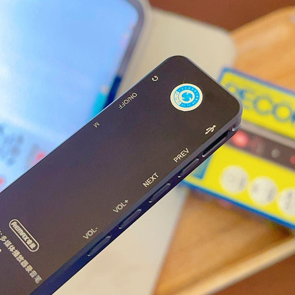 ** Máy ghi âm Remax đa năng 64G