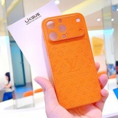 ** Ốp IP 14 Pro Max Likgus vân da họa tiết LV độ 17