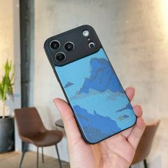 ** Ốp IP 17 Pro dẻo lưng giả da họa tiết Pixel