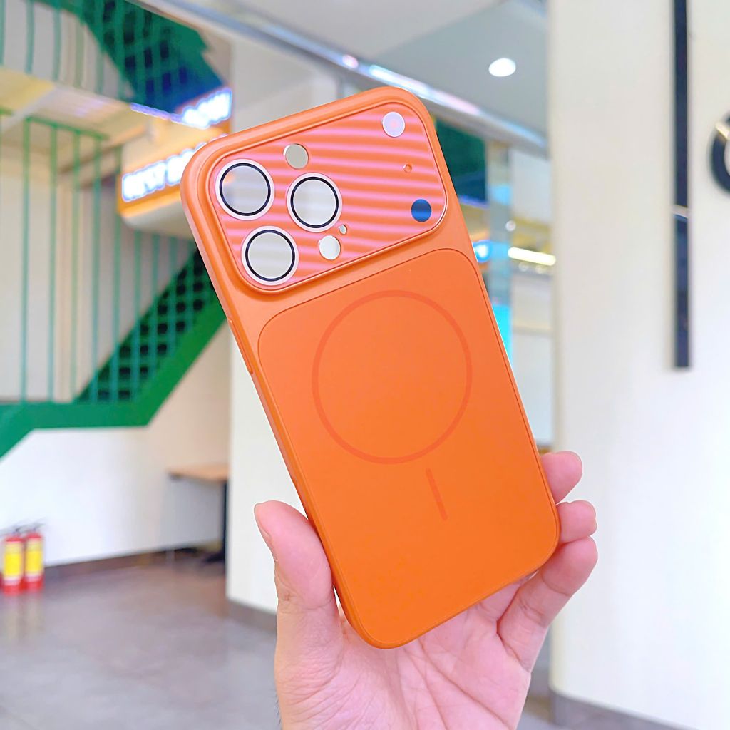 ** Ốp IP 14 Pro Max Likgus Yuan độ 17 lưng nhám magsafe viền dẻo