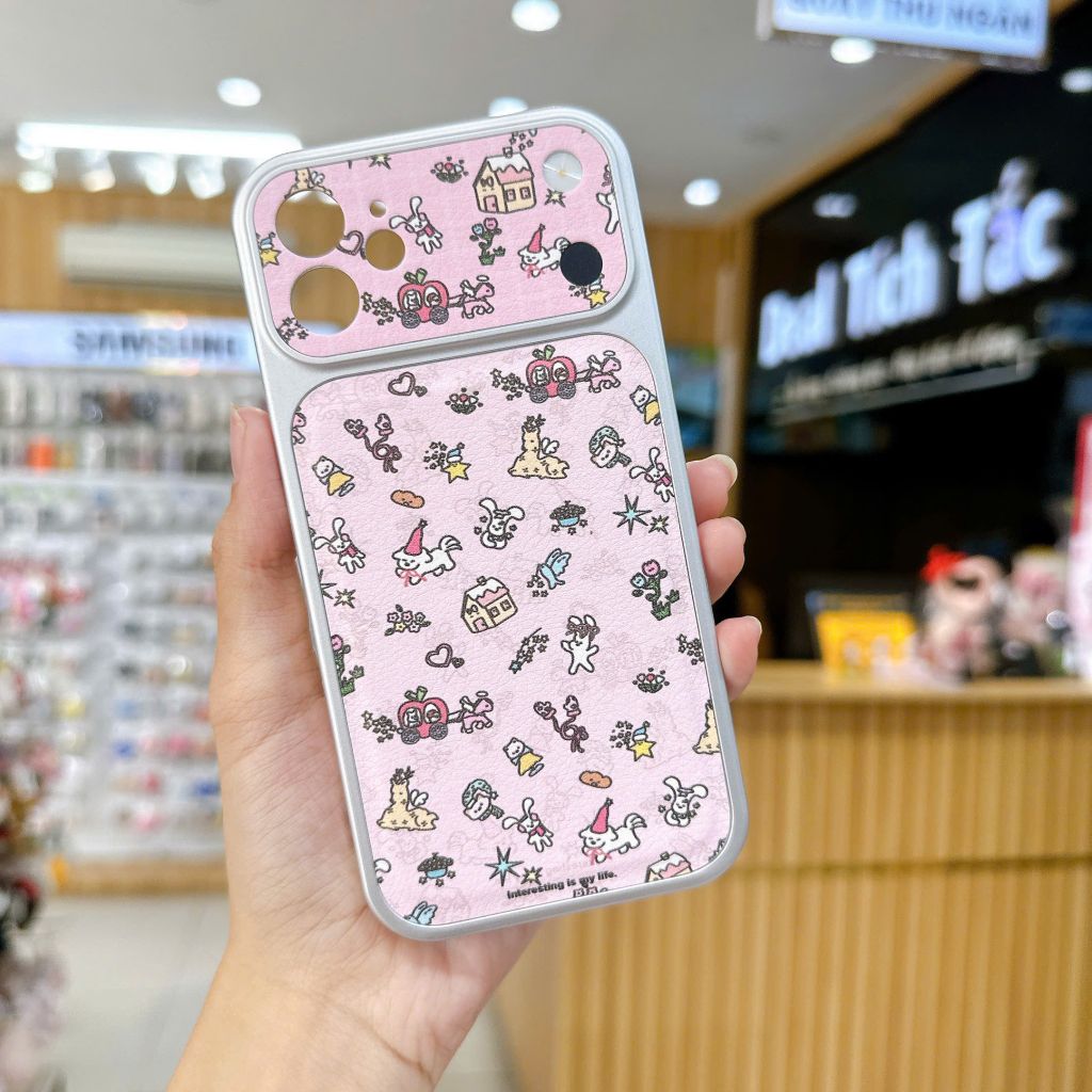 ** Ốp IP 12 6.1 vân da viền dẻo xi bạc camera in hình