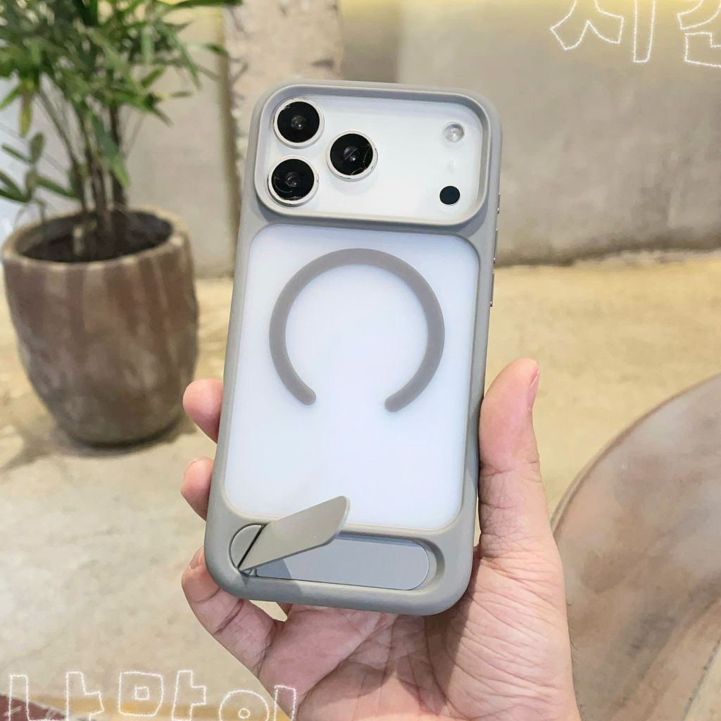 ** Ốp IP 17 Pro Max Likgus Beta lưng nhám giá đỡ magsafe