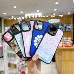 Ốp IP 17 nhám đen camera Casetify