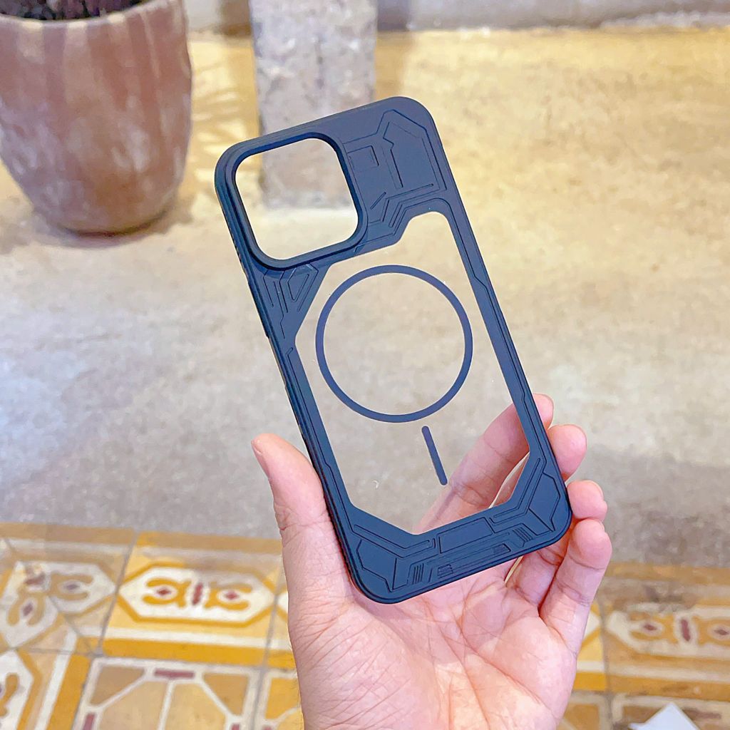 ** Ốp IP 16 Pro Max trong Magsafe phối bản mạch