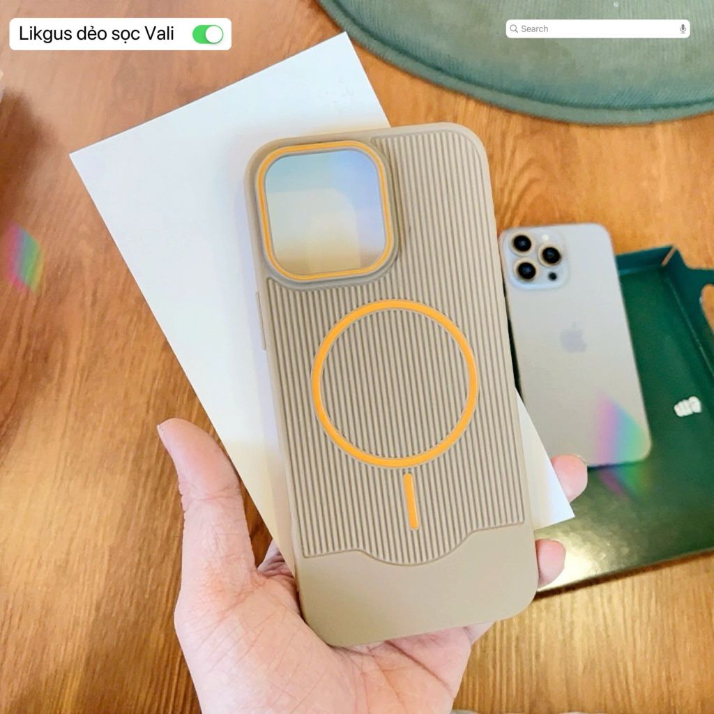 Ốp IP 15 Plus Likgus dẻo sọc vali