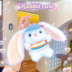 ** Móc khóa bông thỏ trắng đội nón và áo hương thơm