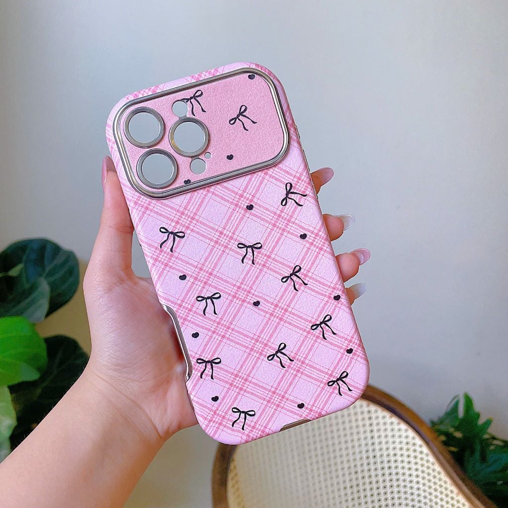 ** Ốp IP 16 Pro Max vân da viền màu