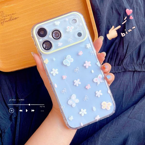 ** Ốp iPhone 17 Pro Max dẻo trong viền tim bướm và hoa