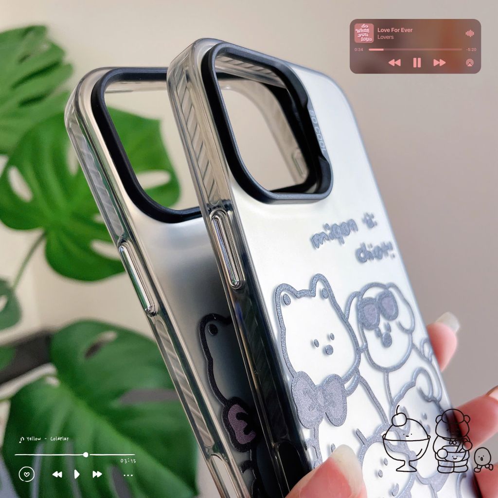** Ốp iPhone 12 Pro Max nhám đen in 4 cún