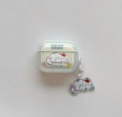 ** Case Airpods Pro 3 mèo trắng đội cherry đỏ