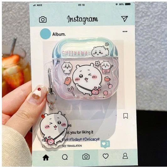 ** Case Airpods Pro 2 Chiikawa nắp xanh nền hồng