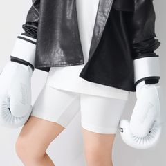LE09 - Quần biker shorts trắng dáng ngắn cho bé gá