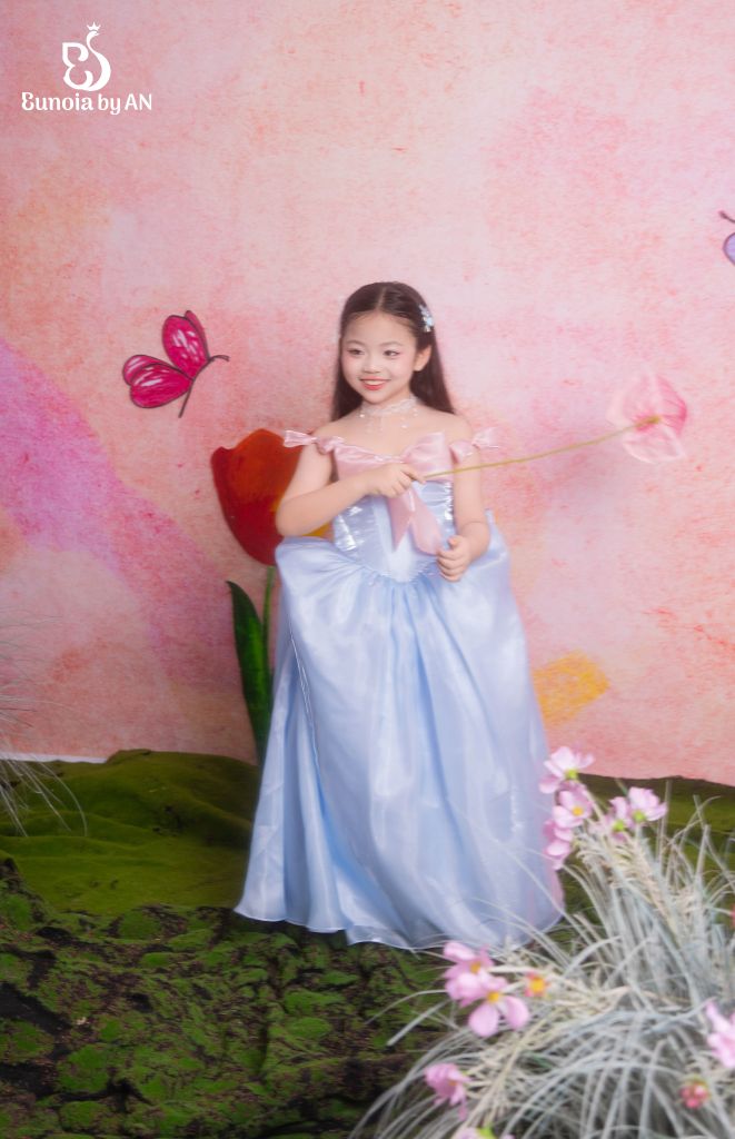 Tơ Hồng 04