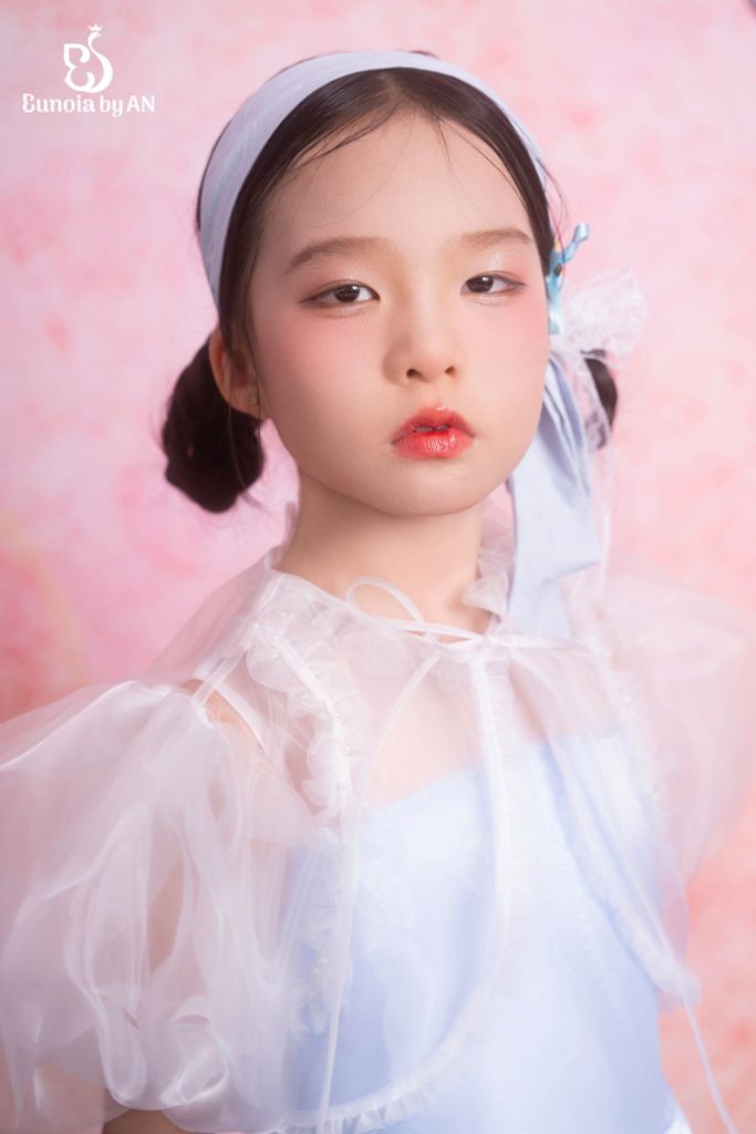 Tơ Hồng 12