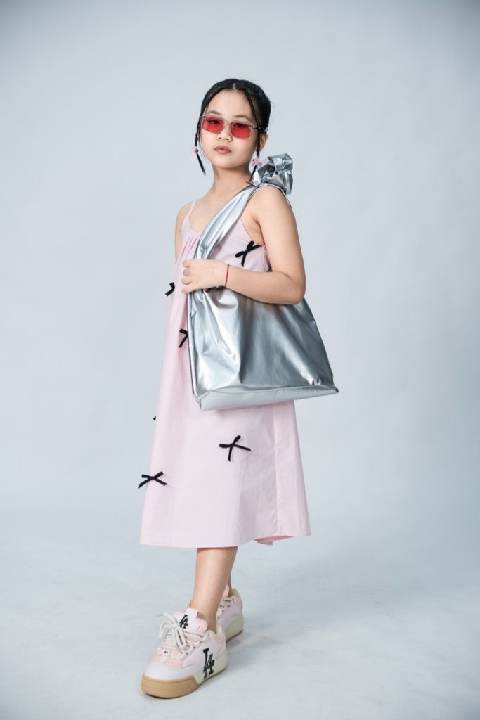 LE04 - Váy hai dây bé gái gắn nơ nhỏ xinh xắn