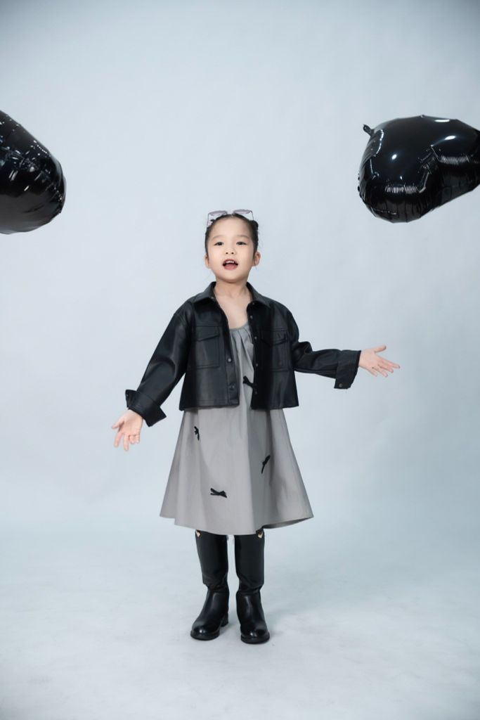 LE04 - Váy hai dây bé gái gắn nơ nhỏ xinh xắn