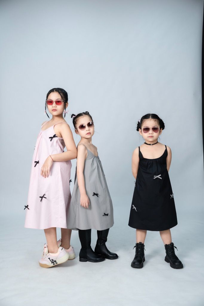 LE04 - Váy hai dây bé gái gắn nơ nhỏ xinh xắn