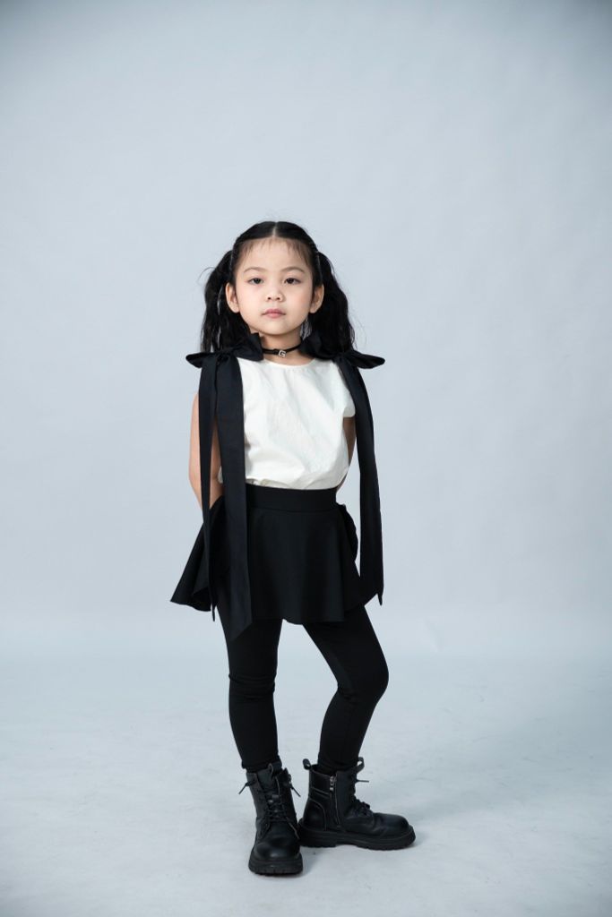 LE05 - Áo croptop dây nơ vai bé gái xinh xắn