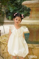 LE39 - Váy bí cổ bèo cho bé gái