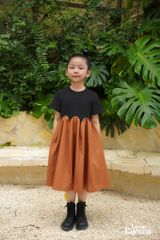 LE37 - Váy dài nhều múi cho bé gái
