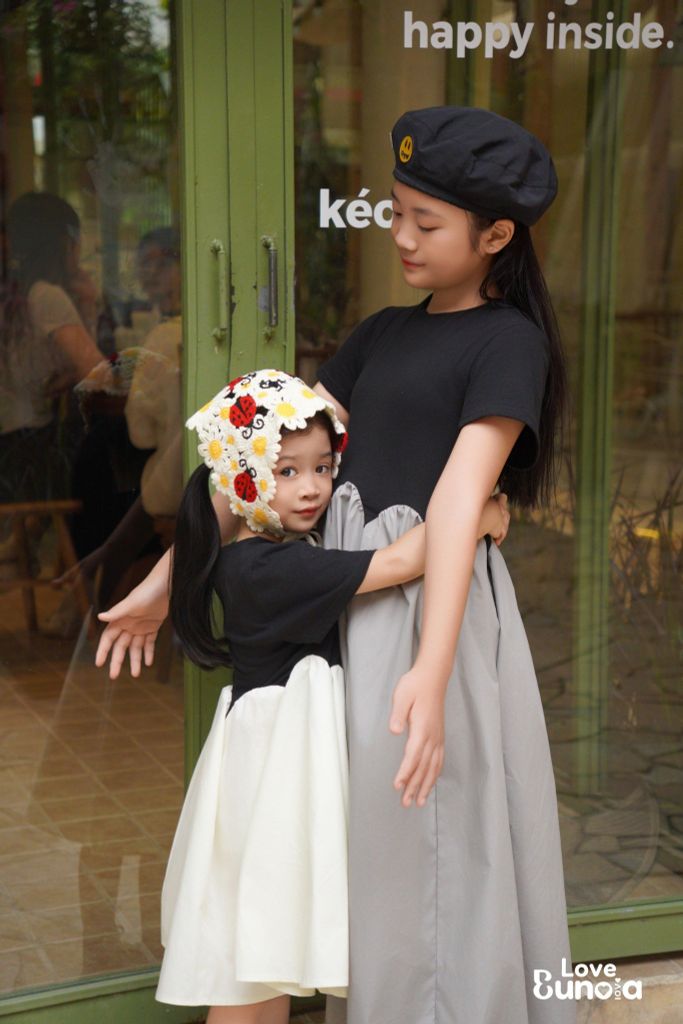 LE37 - Váy dài nhều múi cho bé gái