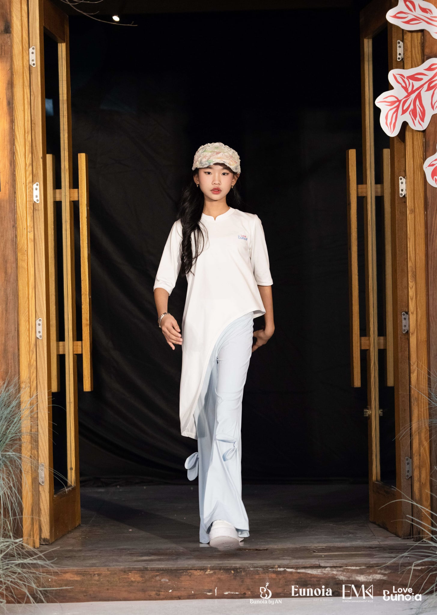 LE67 - Áo Phông Tay Lỡ Lệch Tà