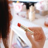  Son dưỡng môi Đông y The history of Whoo Gongjinhyang Mi Glow Lip Balm 3.3g 