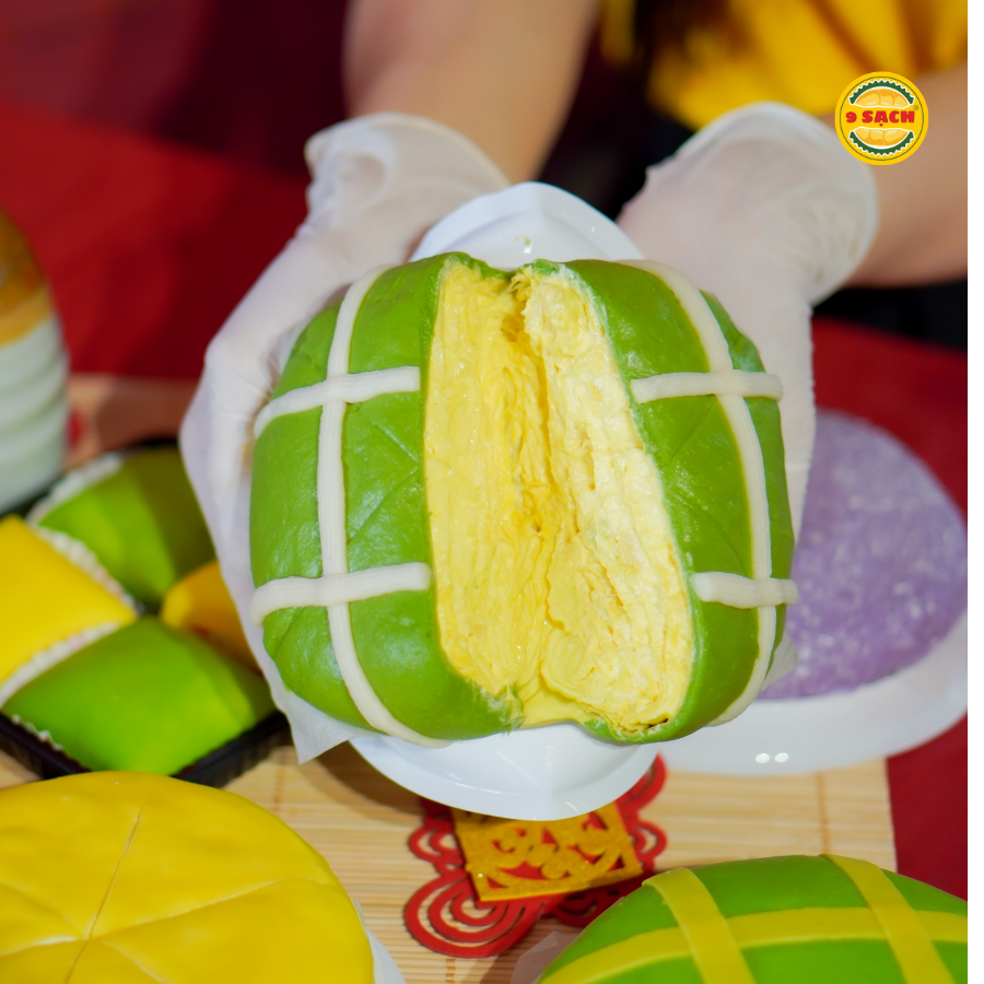  BÁNH SẦU RIÊNG MATCHA LỘC XUÂN SIZE 12CM ( 380G) 